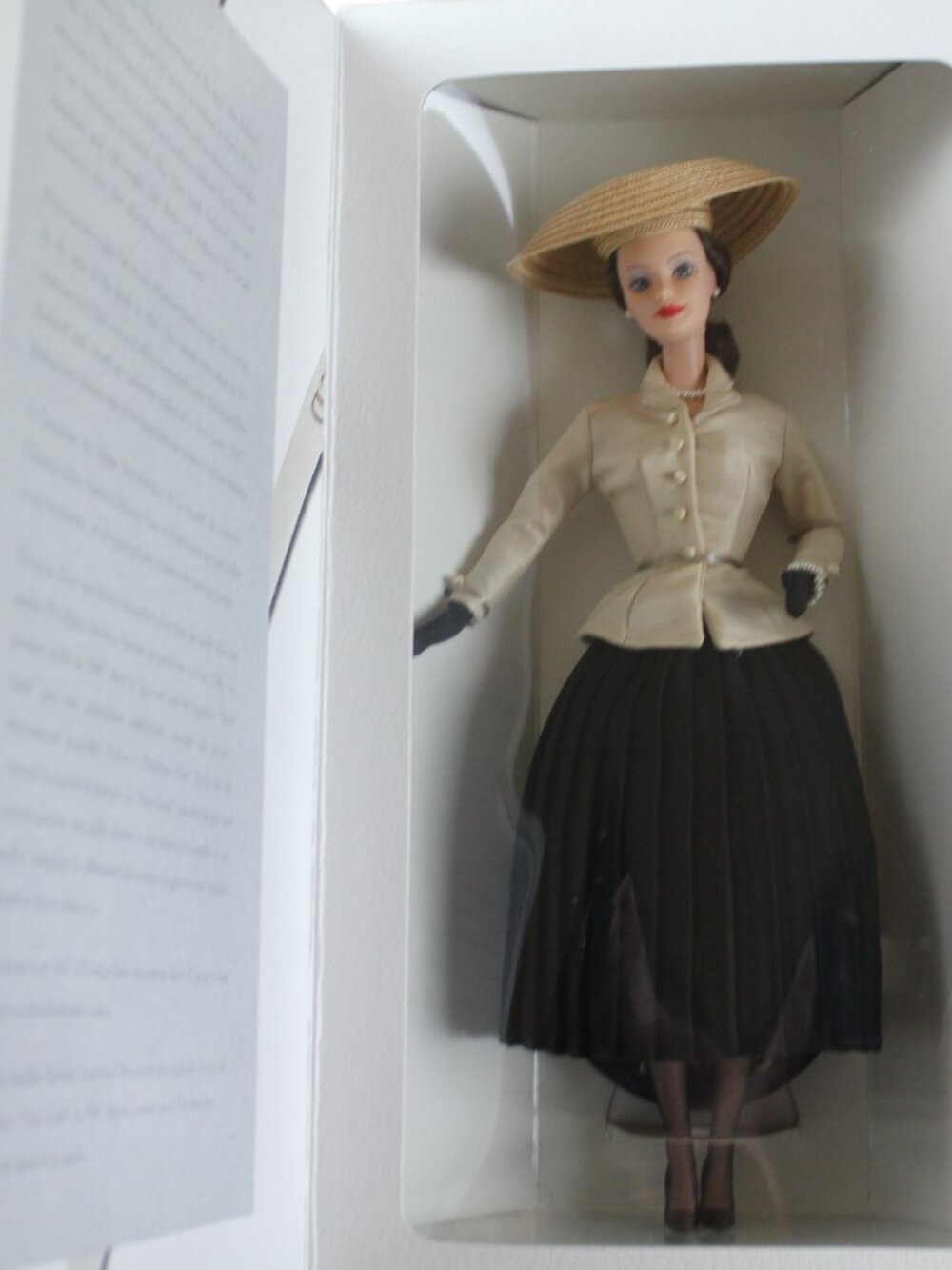 Christian Dior Paris Barbie Doll #16013 Collectible Vintage 1996 NEW in Box